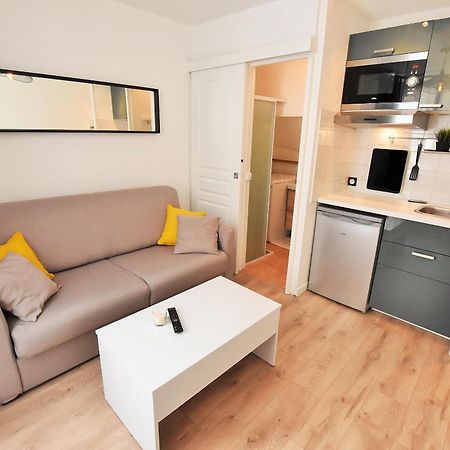 Appartement Au Coeur De La Ville De Taverny Bagian luar foto
